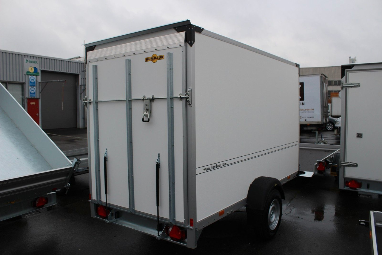 Humbaur HK 133015-18P Überfahrwand Kofferanhänger Koffer - Rimorkio me vagonetë të mbyllur: foto 4 Humbaur HK 133015-18P Überfahrwand Kofferanhänger Koffer - Rimorkio me vagonetë të mbyllur: foto 4