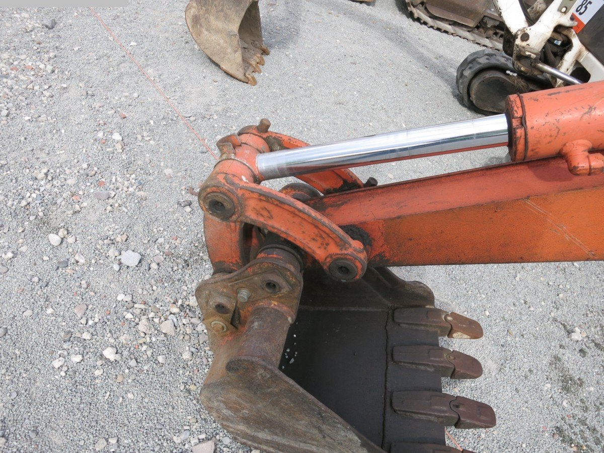 Miniekskavator HITACHI EX26: foto 6