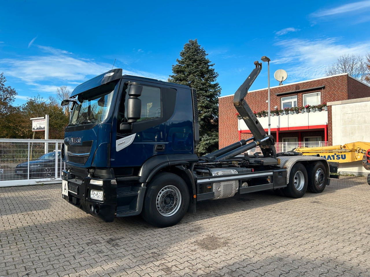 Iveco 460 Stralis MEILLER Abroller mit LIft-Lenkachse - Kamion vetëngarkues: foto 4 Iveco 460 Stralis MEILLER Abroller mit LIft-Lenkachse - Kamion vetëngarkues: foto 4