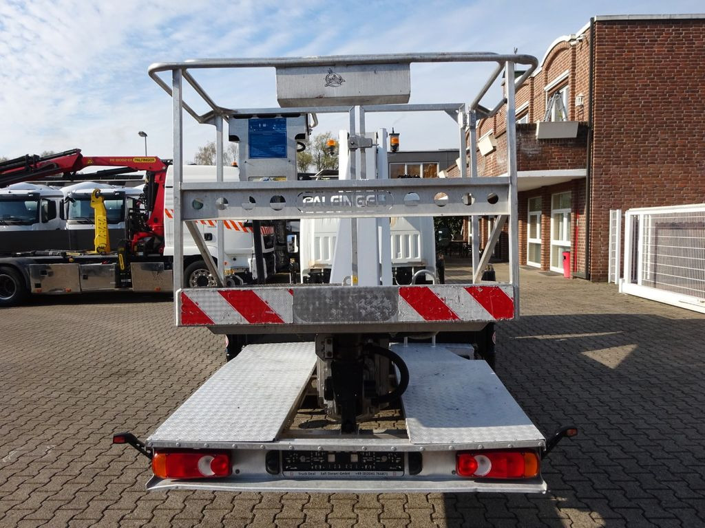 Nissan CABSTAR 35.13 PALFINGER Steiger P260B 26 Meter Nissan CABSTAR 35.13 PALFINGER Steiger P260B 26 Meter - Platformë ajrore e montuar në kamion, Kamioncine: foto 4 Nissan CABSTAR 35.13 PALFINGER Steiger P260B 26 Meter Nissan CABSTAR 35.13 PALFINGER Steiger P260B 26 Meter - Platformë ajrore e montuar në kamion, Kamioncine: foto 4