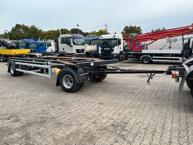 Hüffermann Container-Anhänger mit 2 Achsen - Rimorkio: foto 3 Hüffermann Container-Anhänger mit 2 Achsen - Rimorkio: foto 3