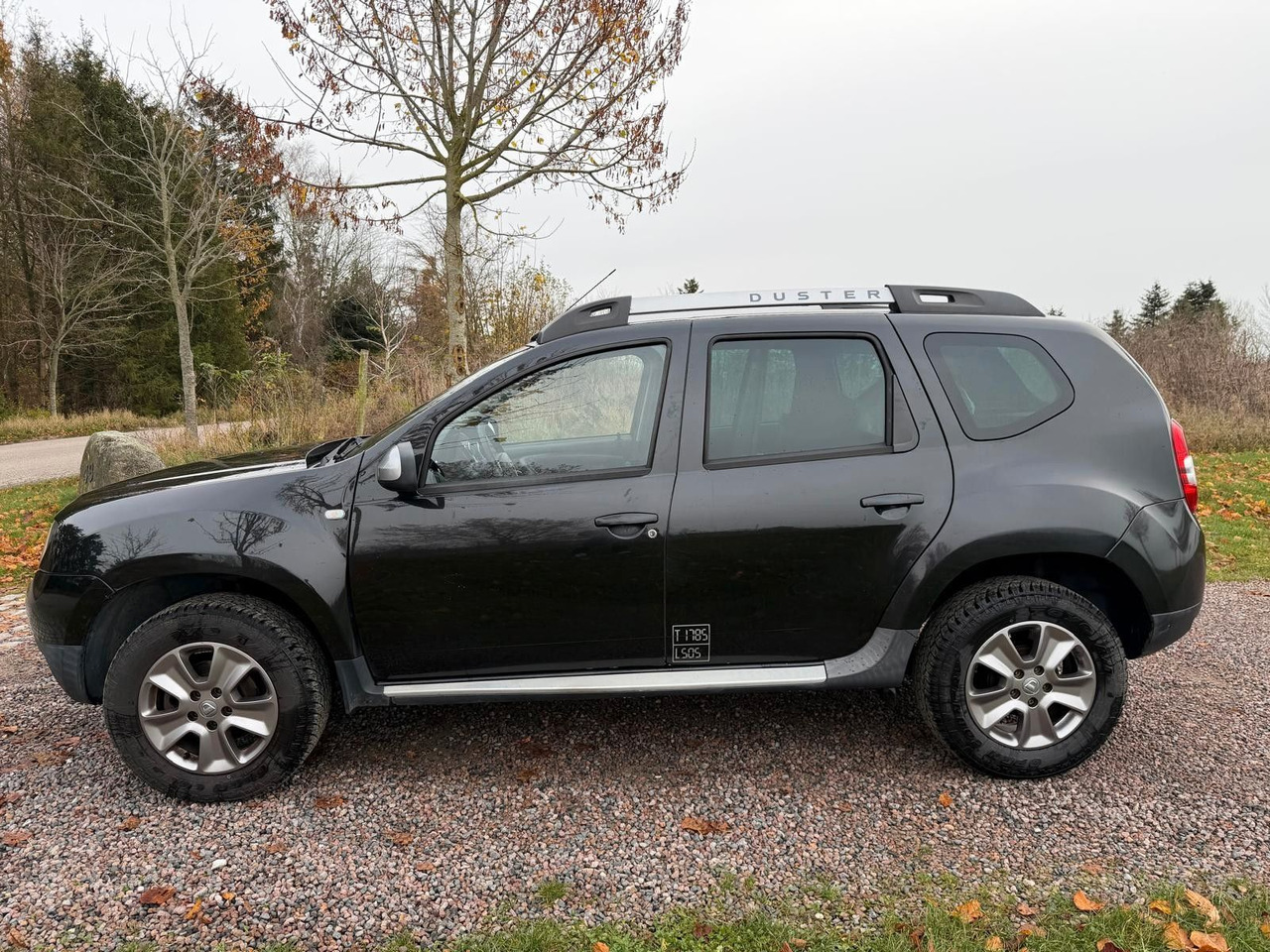 Dacia Duster I Laureate 1.5 DCI *nur 55 000km! - Furgon pasagjerësh: foto 2 Dacia Duster I Laureate 1.5 DCI *nur 55 000km! - Furgon pasagjerësh: foto 2