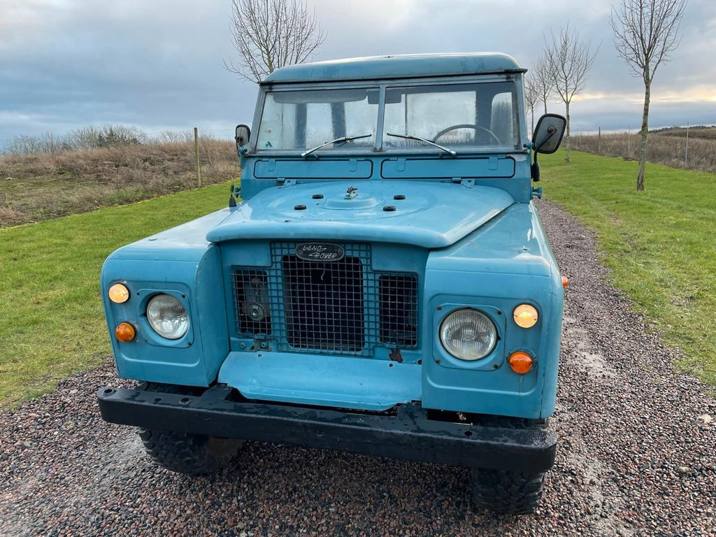 Land Rover Serie II A 109 Pickup - SUV: foto 2 Land Rover Serie II A 109 Pickup - SUV: foto 2