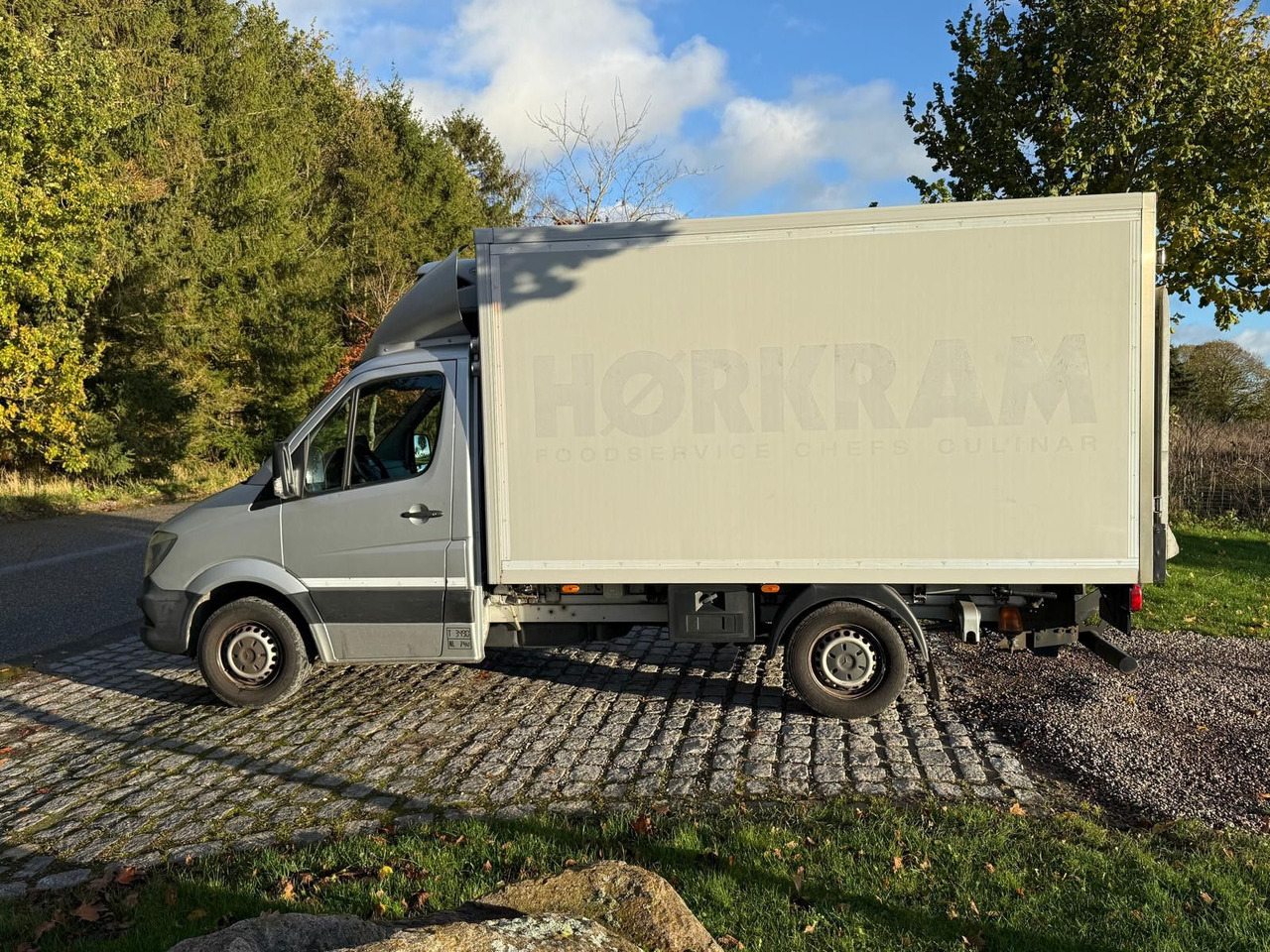 Mercedes-Benz Sprinter II 316 CDI Aut. Refigerator BOX +Lift - Furgon frigorifer: foto 5 Mercedes-Benz Sprinter II 316 CDI Aut. Refigerator BOX +Lift - Furgon frigorifer: foto 5