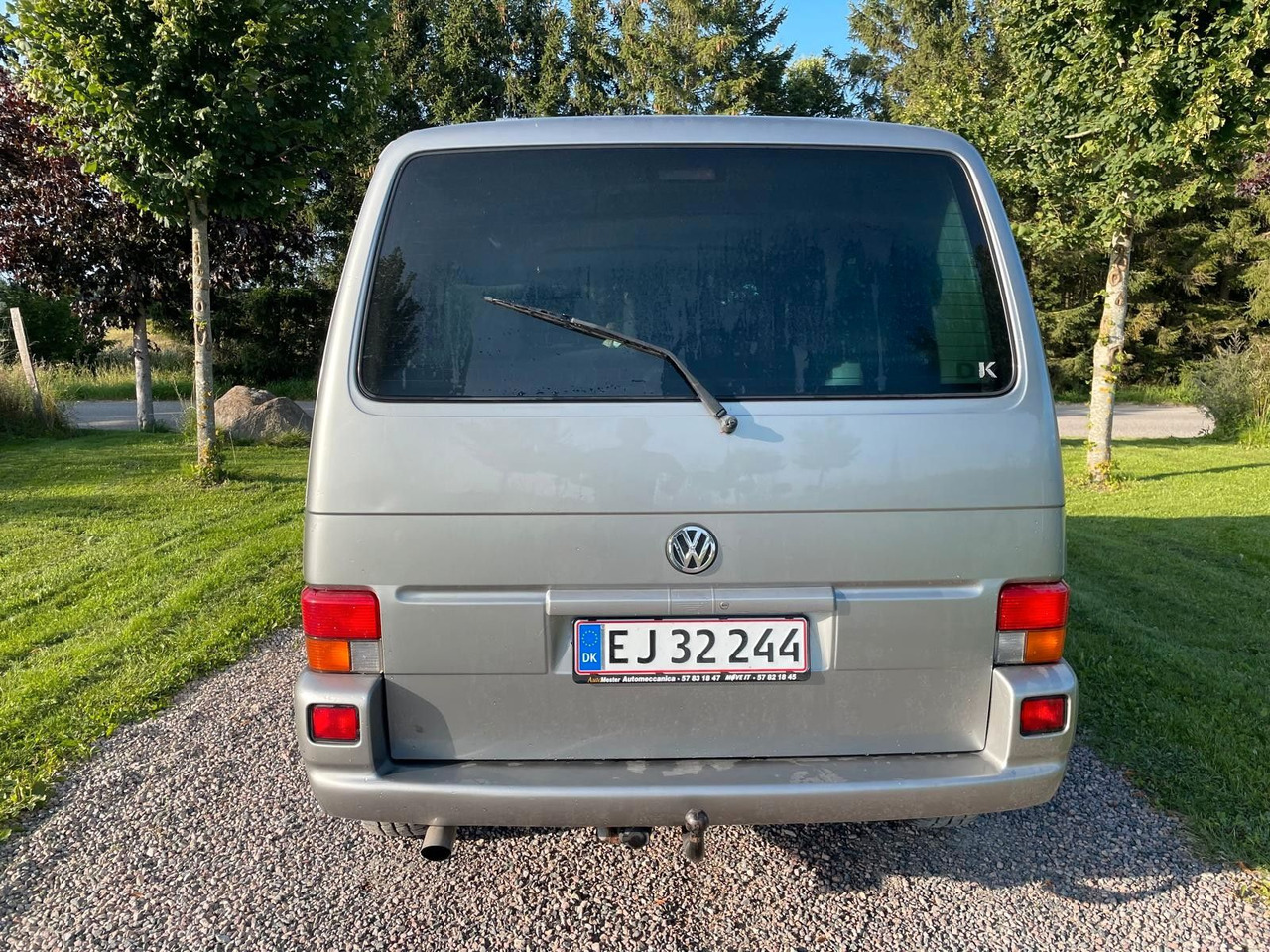 Volkswagen T4 Multivan Bus VR6 - Furgon pasagjerësh: foto 4 Volkswagen T4 Multivan Bus VR6 - Furgon pasagjerësh: foto 4