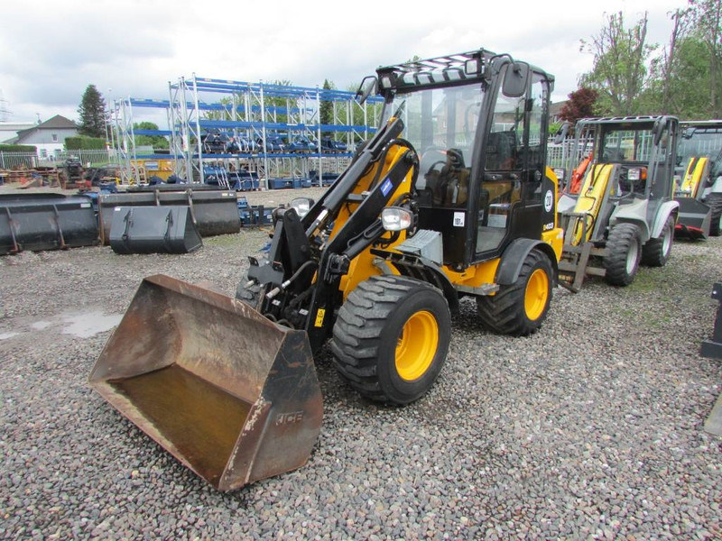 JCB 403 Radlader 22.500 EUR - Fadrom me goma: foto 2 JCB 403 Radlader 22.500 EUR - Fadrom me goma: foto 2