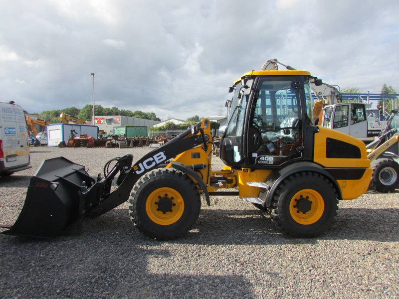 JCB 409 Radlader 46.500 EUR - Fadrom me goma: foto 1 JCB 409 Radlader 46.500 EUR - Fadrom me goma: foto 1