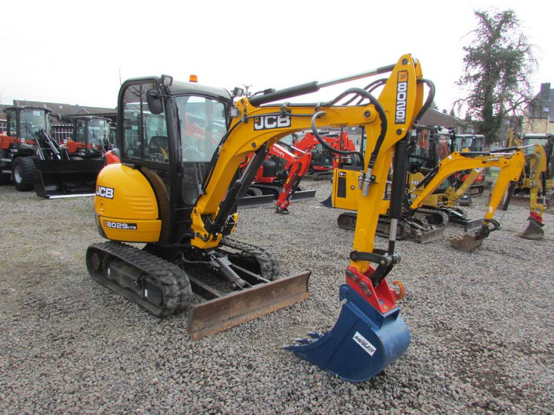 JCB 8029 CTS Minibagger 28.500 EUR - Miniekskavator: foto 4 JCB 8029 CTS Minibagger 28.500 EUR - Miniekskavator: foto 4