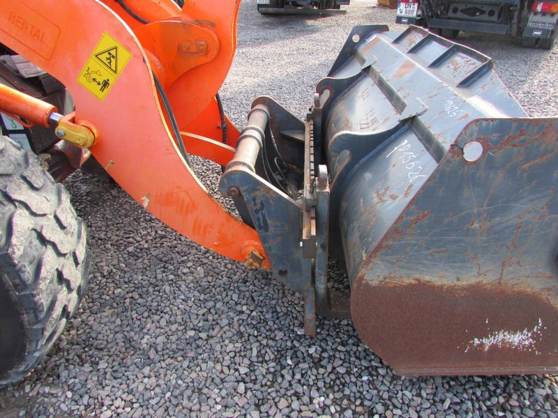 Komatsu WA 100 M-7 Radlader 29.000 EUR - Fadrom me goma: foto 5 Komatsu WA 100 M-7 Radlader 29.000 EUR - Fadrom me goma: foto 5