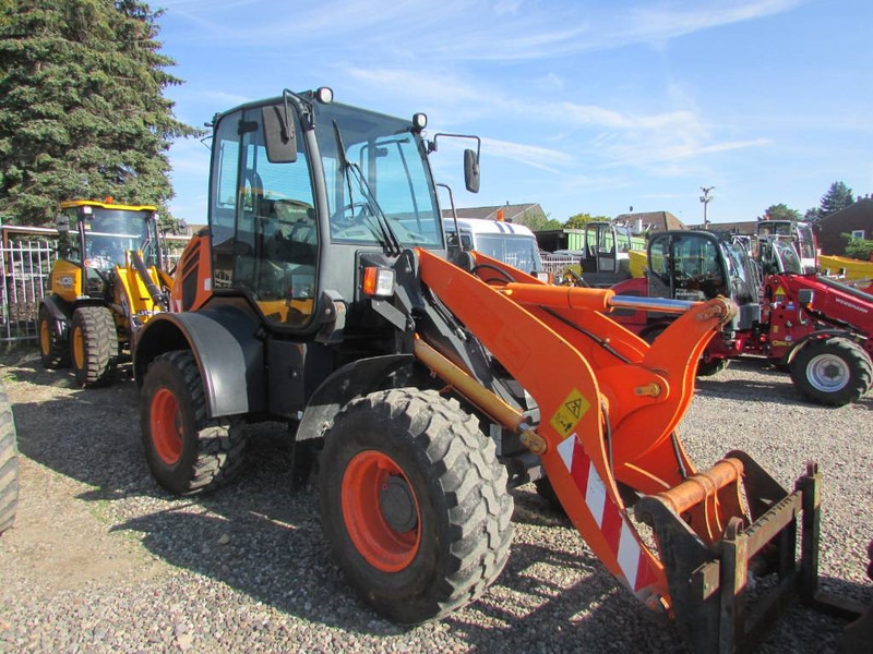 Komatsu WA 100 M-7 Radlader 31.000 EUR - Fadrom me goma: foto 4 Komatsu WA 100 M-7 Radlader 31.000 EUR - Fadrom me goma: foto 4