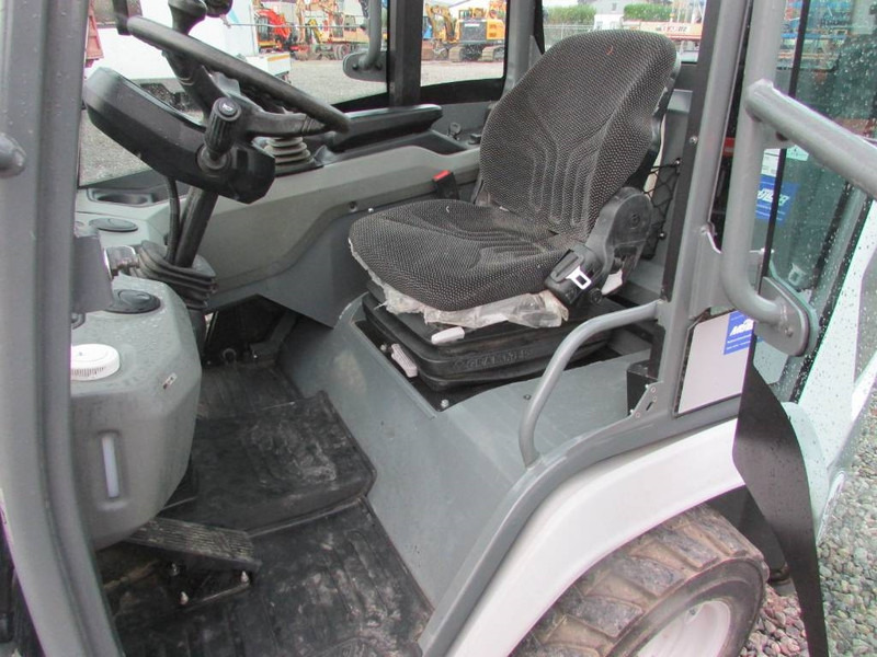 Kramer 5035 Radlader 30.500 EUR netto - Fadrom me goma: foto 5 Kramer 5035 Radlader 30.500 EUR netto - Fadrom me goma: foto 5