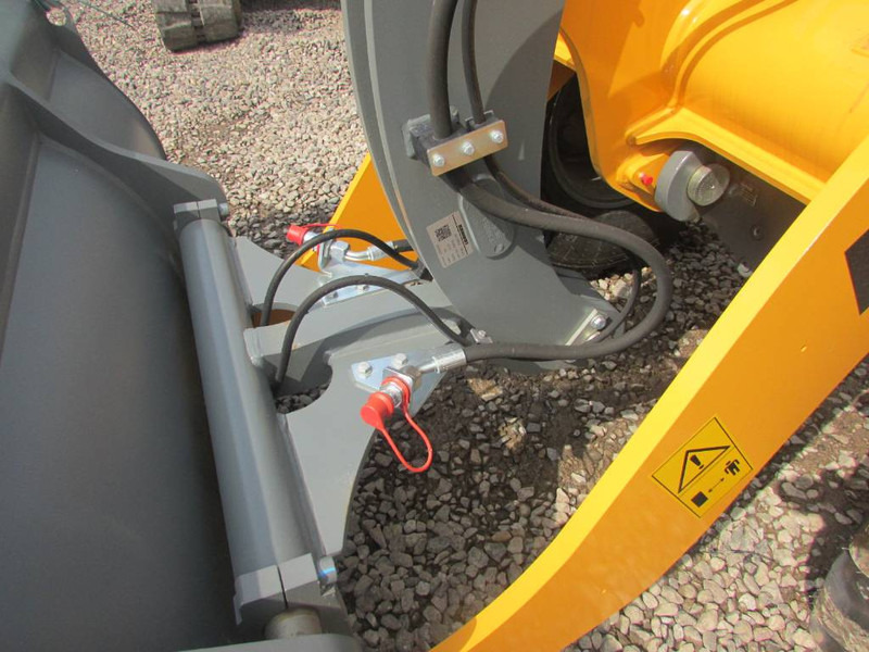 Lizingu i Liebherr L 506 C Compact 47.000 EUR netto Radlader 506C Liebherr L 506 C Compact 47.000 EUR netto Radlader 506C: foto 6