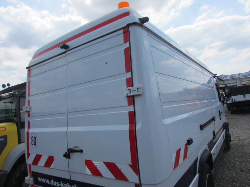 Mercedes-Benz 813 D Vario Kastenwagen - Kamion vagonetë: foto 3 Mercedes-Benz 813 D Vario Kastenwagen - Kamion vagonetë: foto 3