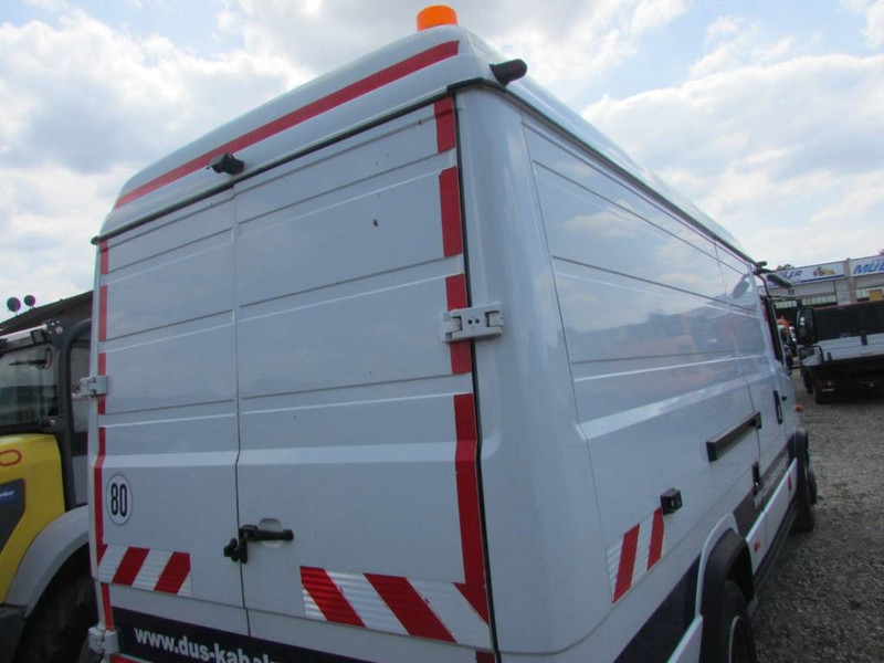 Mercedes-Benz 813 D Vario Kastenwagen - Furgon: foto 3 Mercedes-Benz 813 D Vario Kastenwagen - Furgon: foto 3