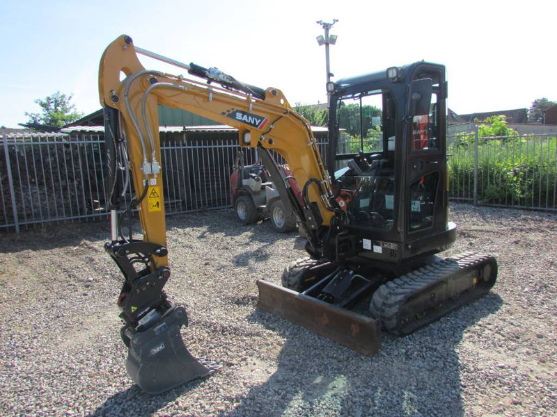 Sany SY 26 U Powertilt HS 03 / 26.500 EUR - Miniekskavator: foto 2 Sany SY 26 U Powertilt HS 03 / 26.500 EUR - Miniekskavator: foto 2