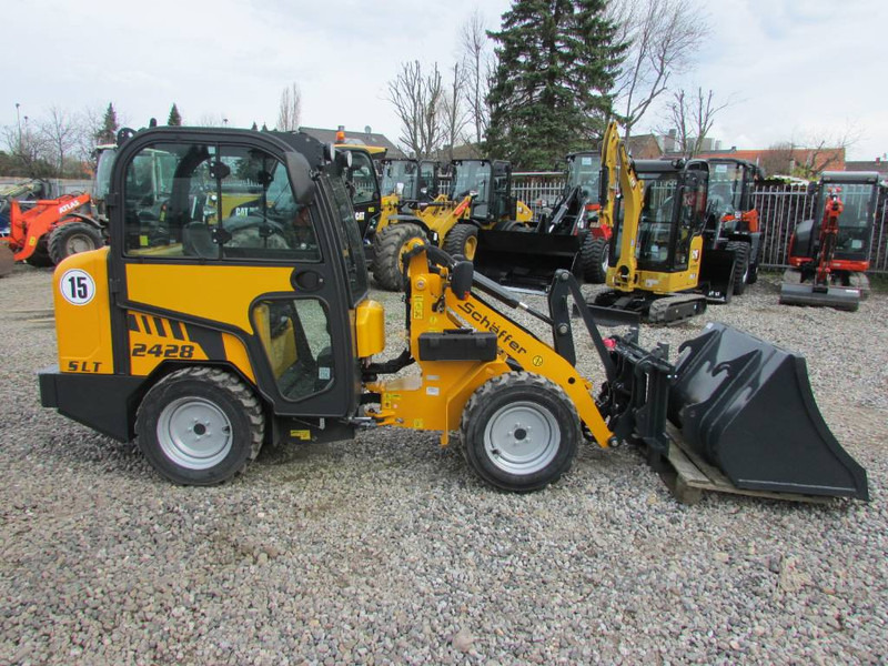 Schäffer 2428 SLT Schmalspur Radlader 32.500 - Mini fadrom me zinxhir: foto 1 Schäffer 2428 SLT Schmalspur Radlader 32.500 - Mini fadrom me zinxhir: foto 1