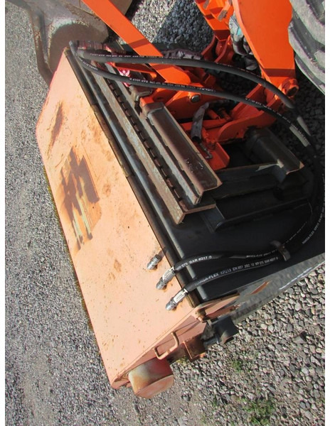 Vangaever Typ 05BB1525 Anbaukehrmaschine 1.500 EUR - Fshesë për Makineri ndërtimi: foto 3 Vangaever Typ 05BB1525 Anbaukehrmaschine 1.500 EUR - Fshesë për Makineri ndërtimi: foto 3