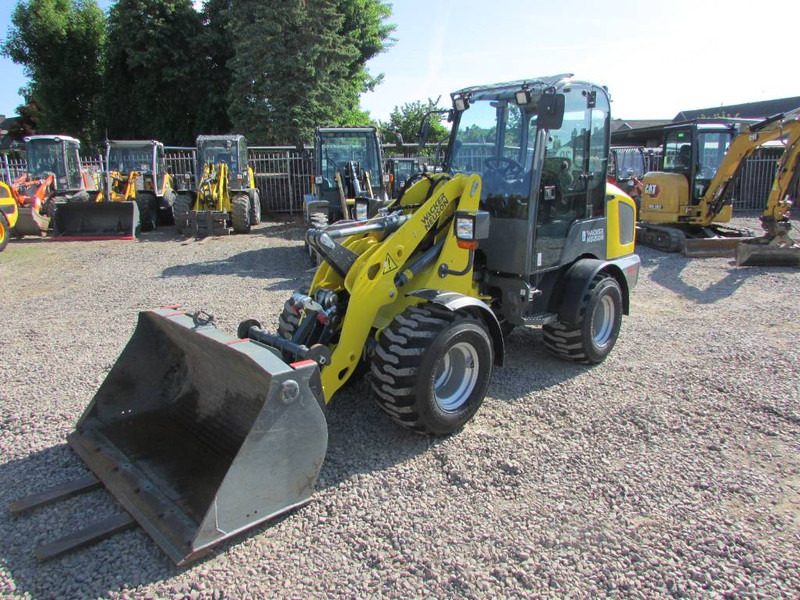 WACKER NEUSON WL 32 Radlader / 39.000 EUR - Fadrom me goma: foto 2 WACKER NEUSON WL 32 Radlader / 39.000 EUR - Fadrom me goma: foto 2
