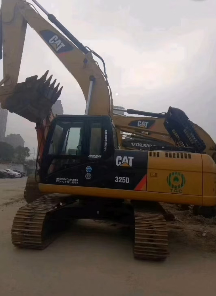 CATERPILLAR 325 D - Ekskavator me zinxhirë: foto 3 CATERPILLAR 325 D - Ekskavator me zinxhirë: foto 3
