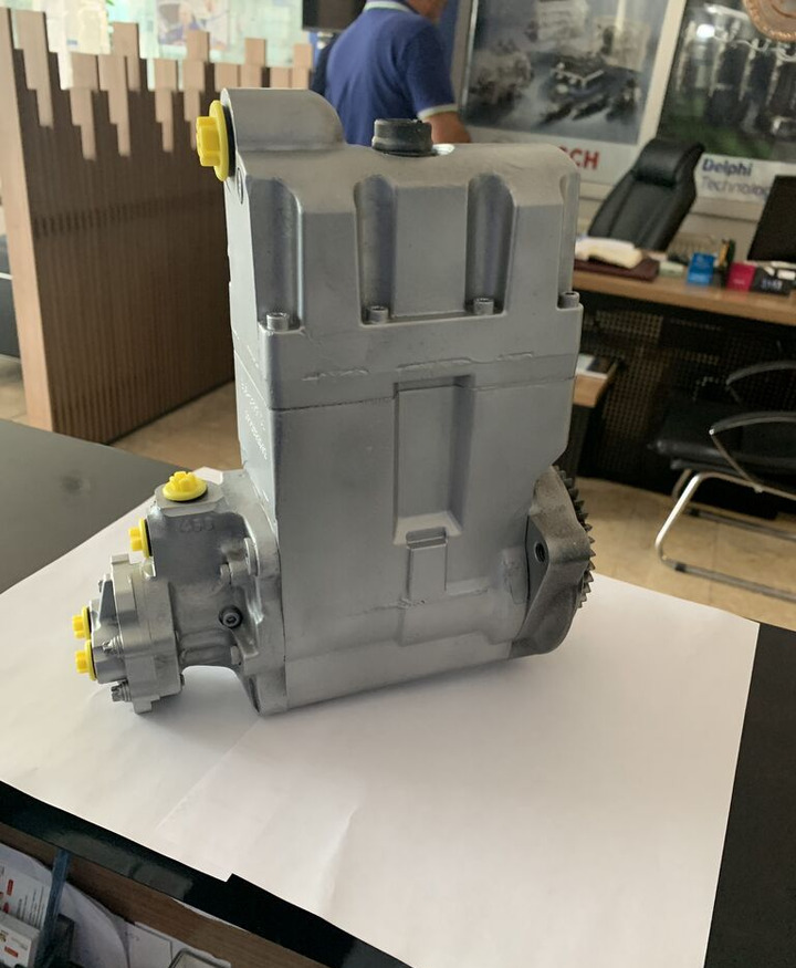 Caterpillar 319-0677 Caterpillar C7/C9 - Pompa e karburantit për Kamioni: foto 1 Caterpillar 319-0677 Caterpillar C7/C9 - Pompa e karburantit për Kamioni: foto 1