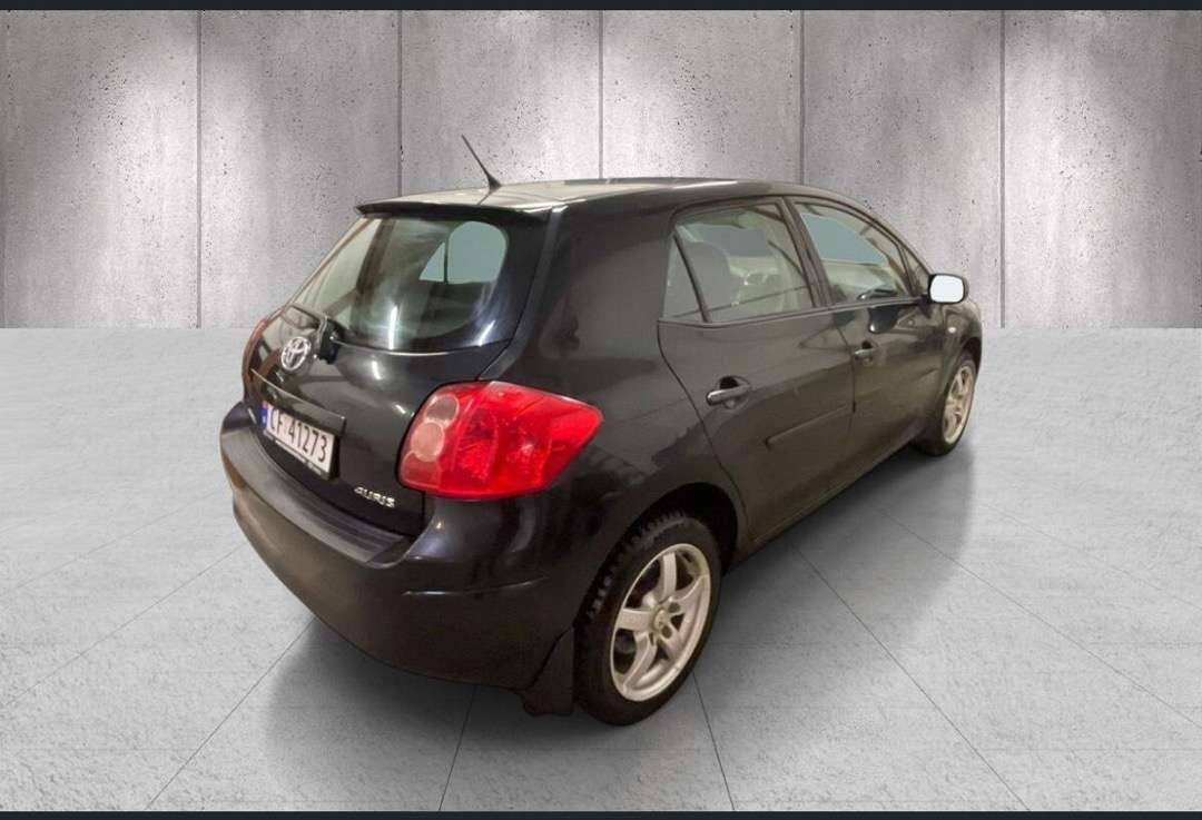 2007 Toyota Auris - Veturë: foto 5 2007 Toyota Auris - Veturë: foto 5