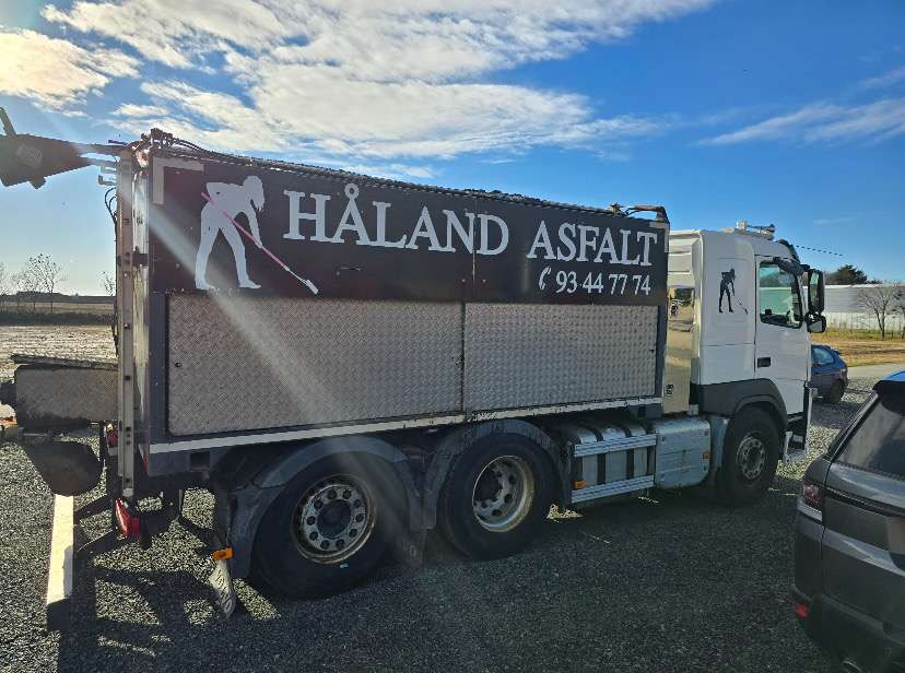 2015 Volvo FM 370 EU-GODKJENT - Makineri asfalti, Kamioni: foto 3 2015 Volvo FM 370 EU-GODKJENT - Makineri asfalti, Kamioni: foto 3