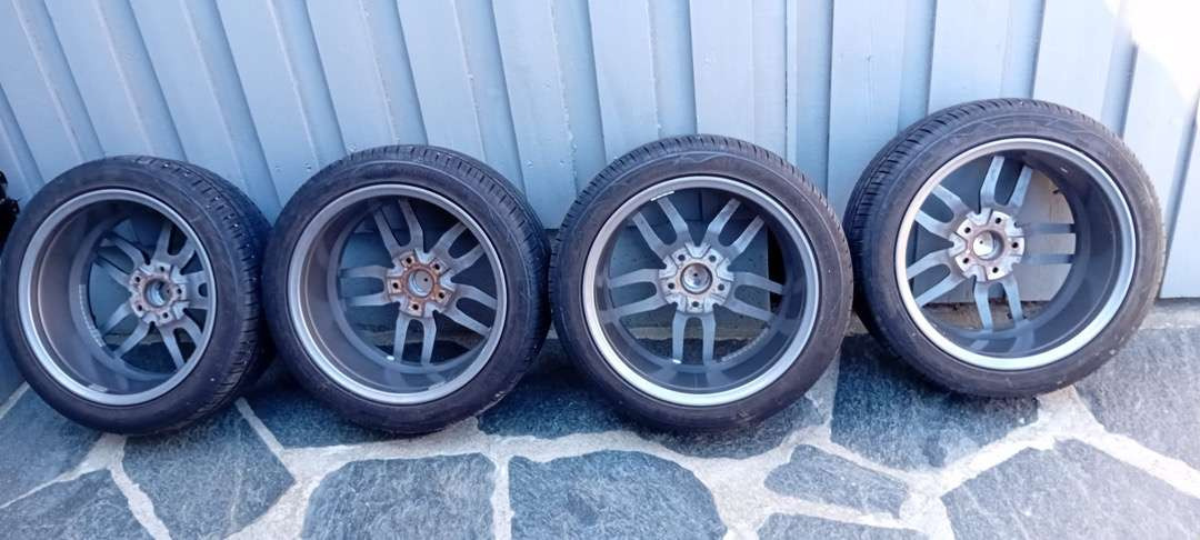Dekk vredestein med felg 225/45 - R17 - Vegla/ Pajisja: foto 2 Dekk vredestein med felg 225/45 - R17 - Vegla/ Pajisja: foto 2