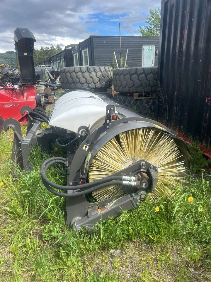 2019 Holms SP - 3.0 - Kokë: foto 2 2019 Holms SP - 3.0 - Kokë: foto 2