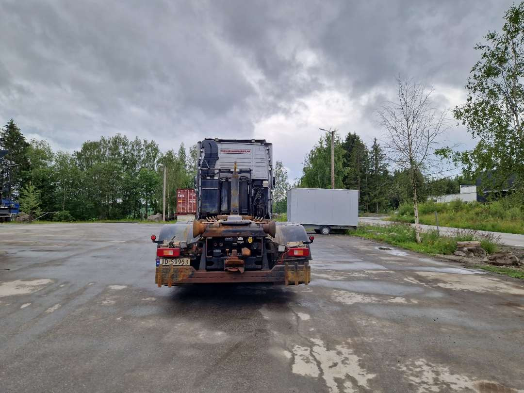 Volvo FH6X2-Krokbil med hydraulisk brøyteutstyr - Kamion vetëngarkues: foto 4 Volvo FH6X2-Krokbil med hydraulisk brøyteutstyr - Kamion vetëngarkues: foto 4