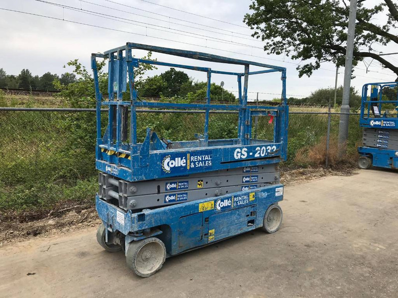 Genie GS 2032 | 2008 - Ngritës gërshërë: foto 4 Genie GS 2032 | 2008 - Ngritës gërshërë: foto 4