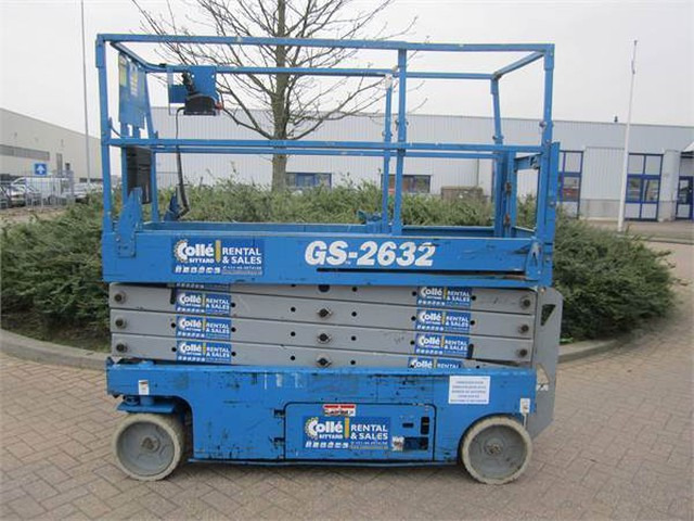Genie GS 2632 | 2008 - Ngritës gërshërë: foto 1 Genie GS 2632 | 2008 - Ngritës gërshërë: foto 1