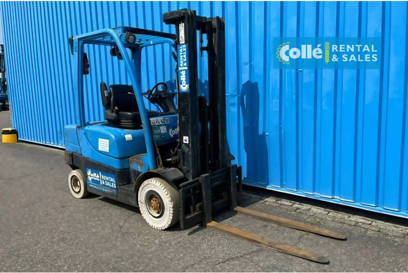 Yale GDP25 | 2015 - Pirun më naftë: foto 1 Yale GDP25 | 2015 - Pirun më naftë: foto 1