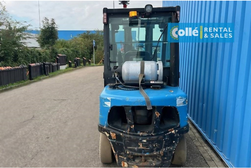 Yale GLP 35 VX | 2015 - Pirun më gaz: foto 3 Yale GLP 35 VX | 2015 - Pirun më gaz: foto 3