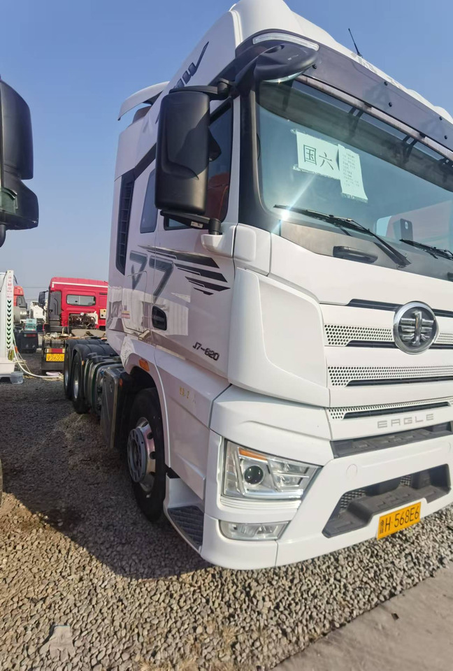 FAW J7 - Gjysmë-kamion: foto 3 FAW J7 - Gjysmë-kamion: foto 3