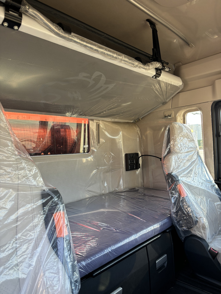 SITRAK C9H - Gjysmë-kamion: foto 3 SITRAK C9H - Gjysmë-kamion: foto 3