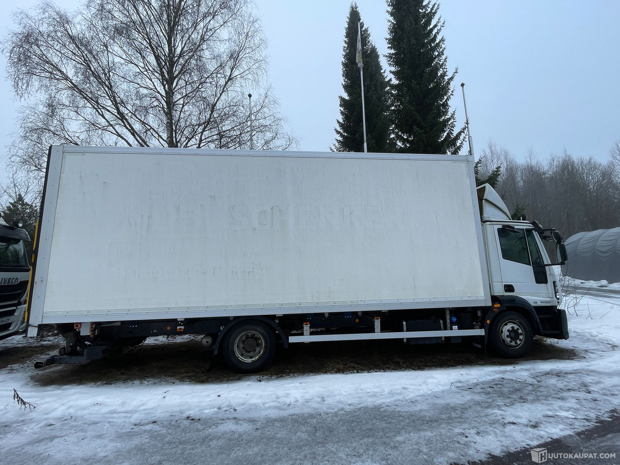 Iveco 140E, 2014 Umpikorinen Kuorma-auto, Hämeenlinna - Kamion vagonetë: foto 4 Iveco 140E, 2014 Umpikorinen Kuorma-auto, Hämeenlinna - Kamion vagonetë: foto 4