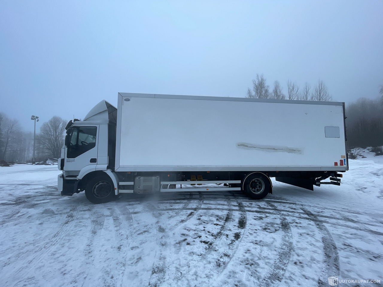 Iveco Stralis, 2015 Umpikori Kuorma-auto, Hämeenlinna - Kamion vagonetë: foto 1 Iveco Stralis, 2015 Umpikori Kuorma-auto, Hämeenlinna - Kamion vagonetë: foto 1
