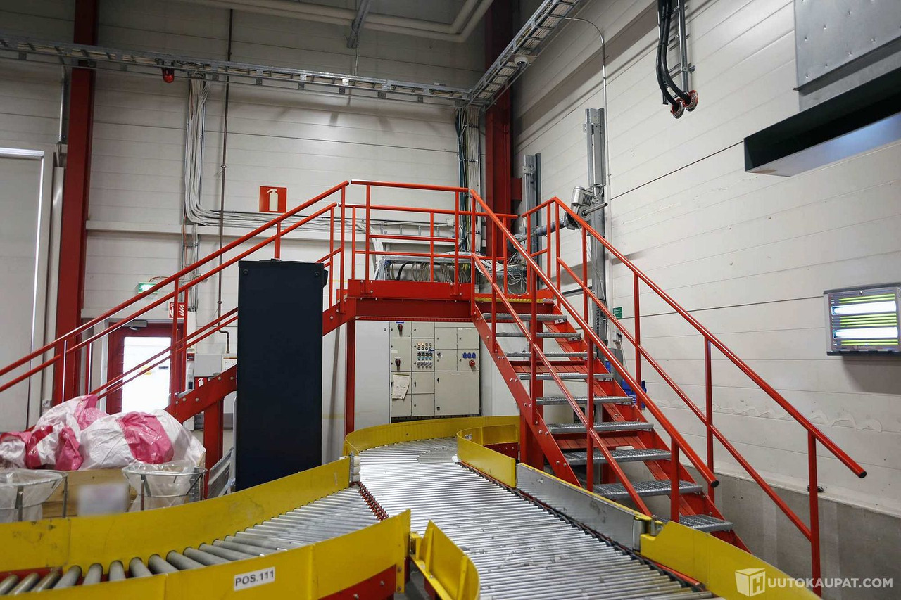 Kahdet teollisuusportaat + taso/ylikulkusilta. LGS6016, Vantaa - Vegla/ Pajisja: foto 5 Kahdet teollisuusportaat + taso/ylikulkusilta. LGS6016, Vantaa - Vegla/ Pajisja: foto 5