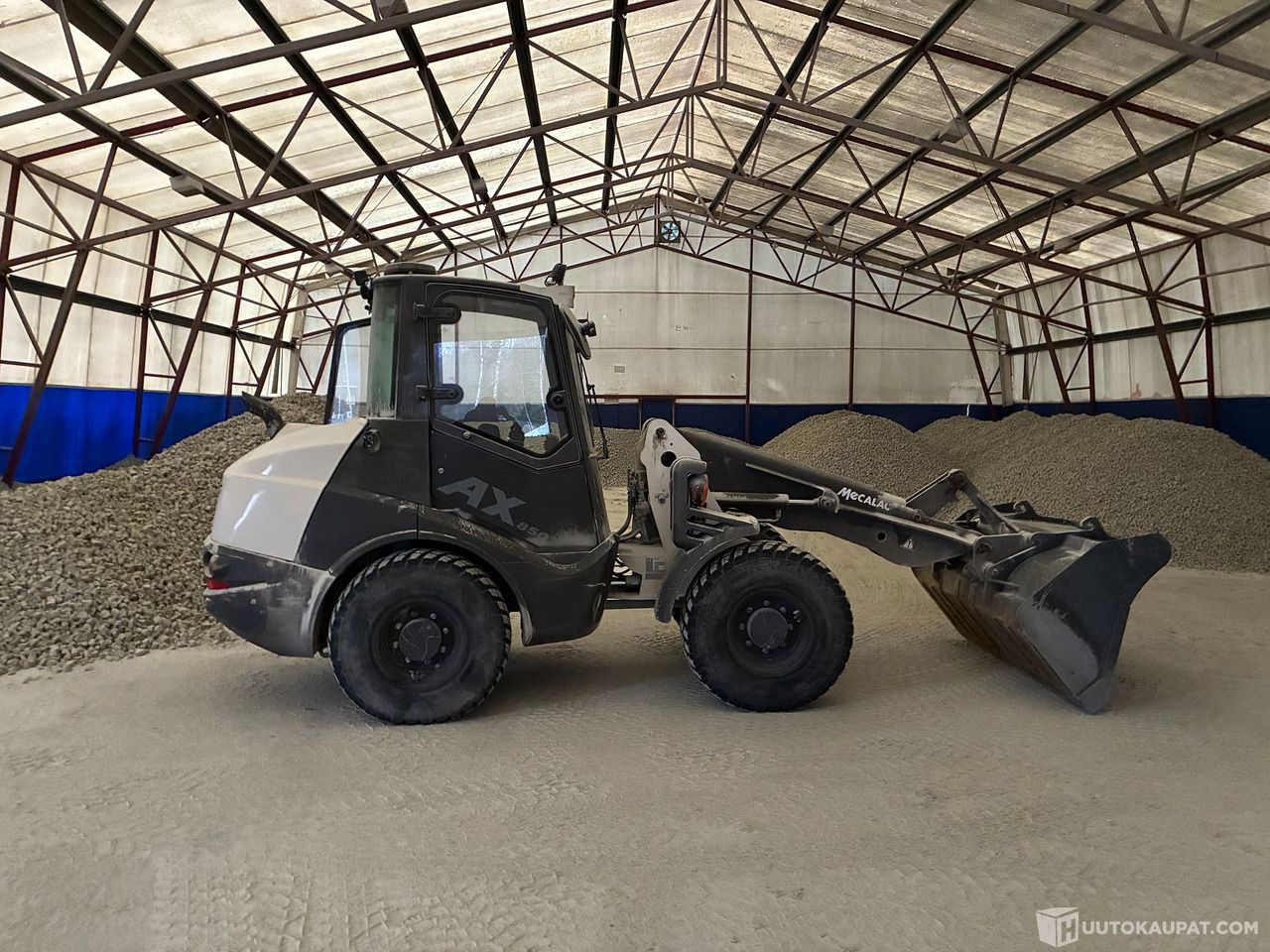 Mecalac AX 850, 2018 Pyöräkuormaaja, Tampere - Fadrom me goma: foto 1 Mecalac AX 850, 2018 Pyöräkuormaaja, Tampere - Fadrom me goma: foto 1