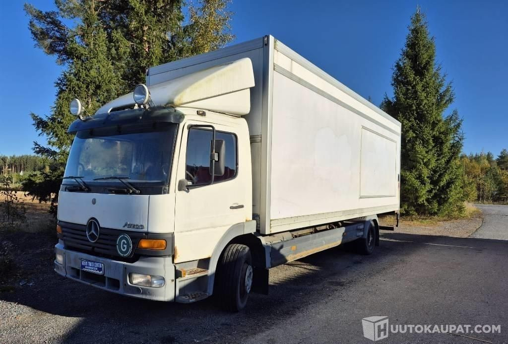 Mercedes-Benz Atego 1223 umpikori+pl nostin, 2003, 323 000 km, Forssa - Kamion vagonetë: foto 1 Mercedes-Benz Atego 1223 umpikori+pl nostin, 2003, 323 000 km, Forssa - Kamion vagonetë: foto 1
