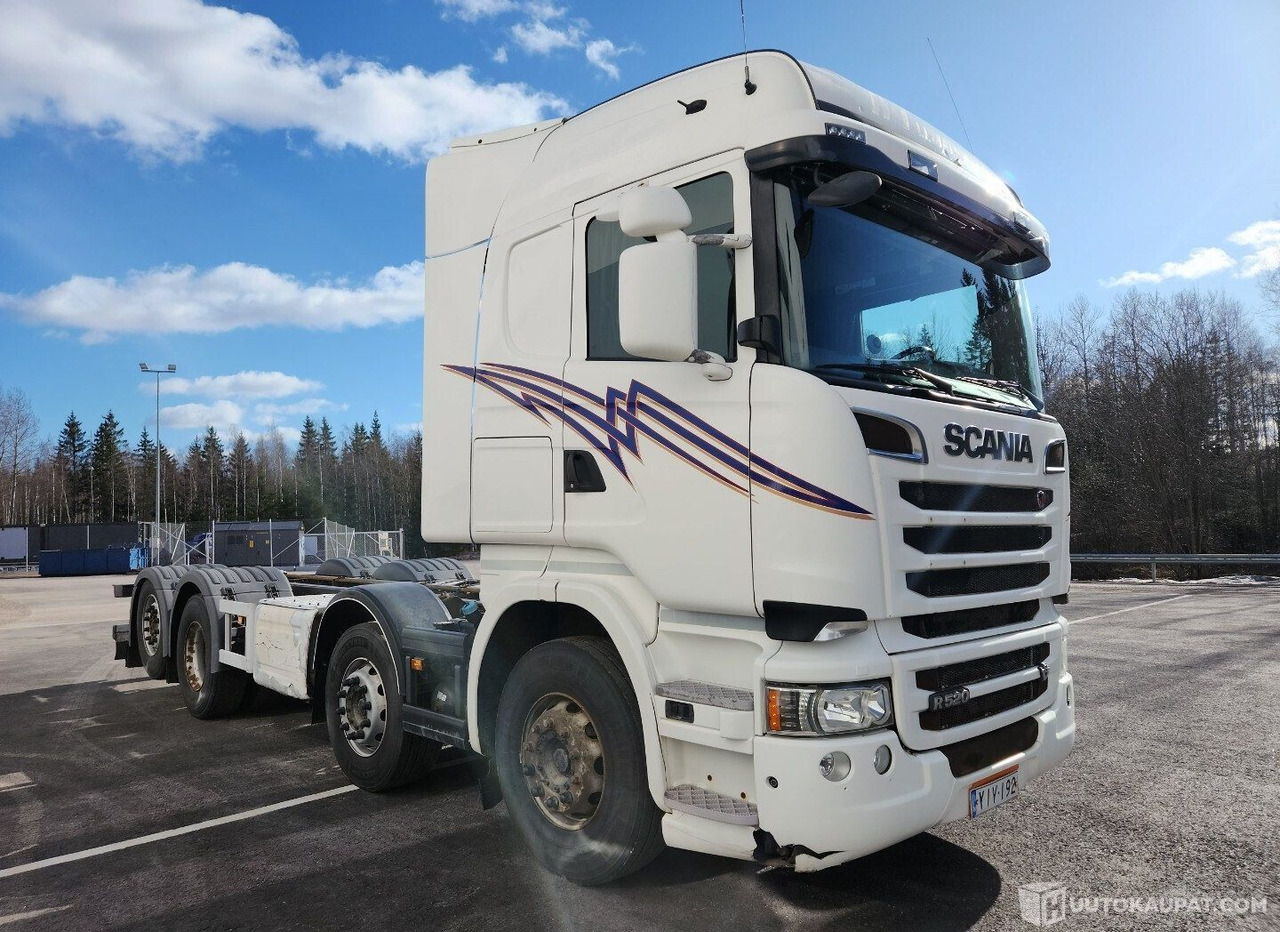 Scania R520 2+2 Alusta, 2015, 16.0 l, Diesel, 880 000 km, Vantaa - Kamion kabinë-shasi: foto 4 Scania R520 2+2 Alusta, 2015, 16.0 l, Diesel, 880 000 km, Vantaa - Kamion kabinë-shasi: foto 4