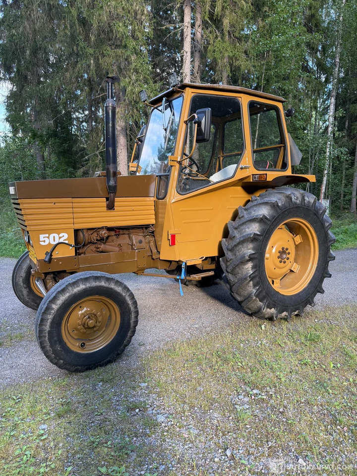 Valmet 502, 1975 + Perälevy, Mänttä-Vilppula - Traktor: foto 5 Valmet 502, 1975 + Perälevy, Mänttä-Vilppula - Traktor: foto 5