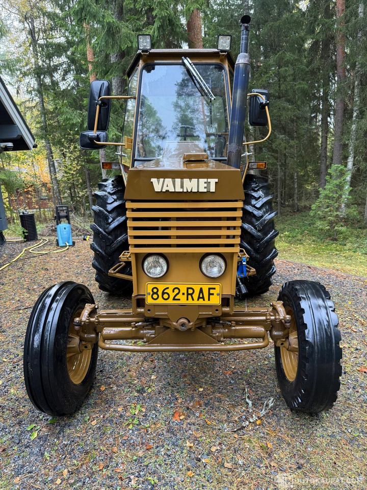 Valmet 502, 1975 + Perälevy, Mänttä-Vilppula - Traktor: foto 3 Valmet 502, 1975 + Perälevy, Mänttä-Vilppula - Traktor: foto 3