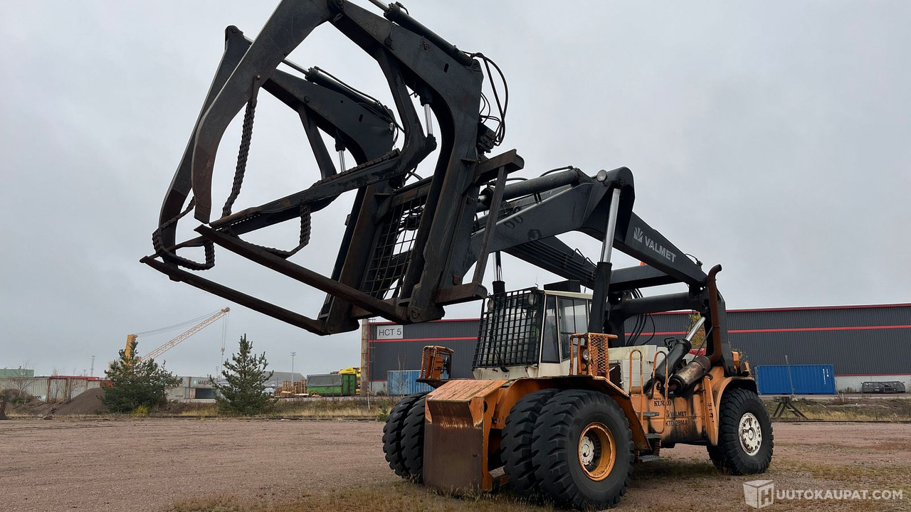 Valmet KTD2514A, alapihtikurottaja, Hamina - Stivosës ritërheqës: foto 1 Valmet KTD2514A, alapihtikurottaja, Hamina - Stivosës ritërheqës: foto 1