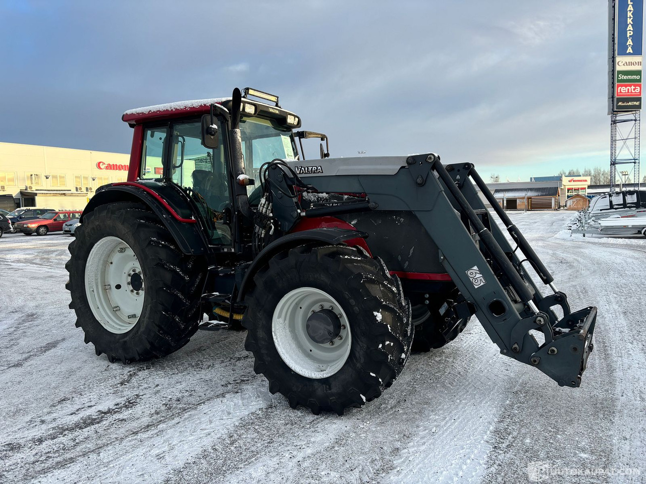Valtra T131H kuormaajalla.Todella siisti ja vähän ajettu!, 2008 MTK25, Tornio - Traktor: foto 2 Valtra T131H kuormaajalla.Todella siisti ja vähän ajettu!, 2008 MTK25, Tornio - Traktor: foto 2