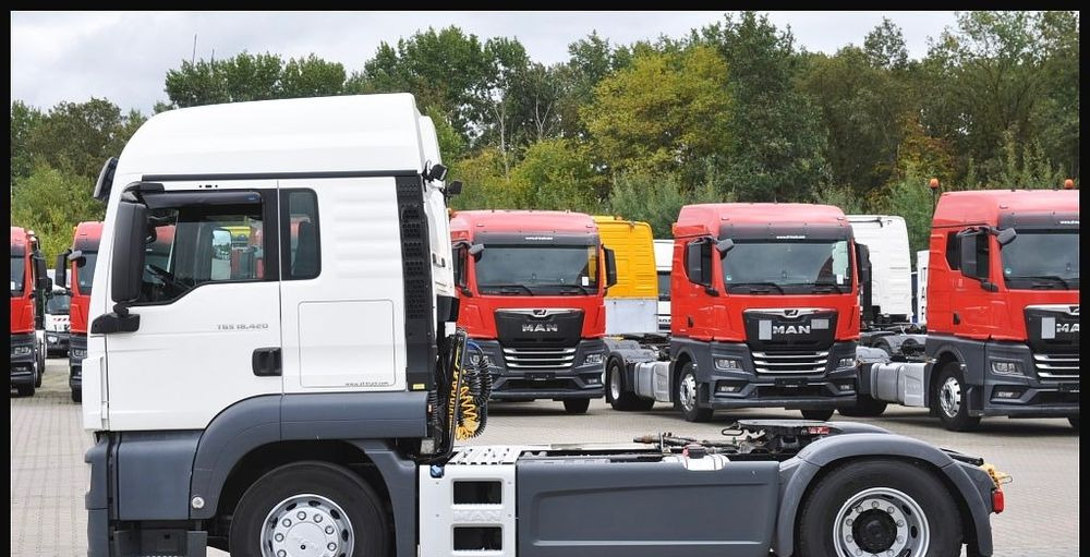 MAN TGS 18.420 2019 NAUKA JAZDY POLIFT ELKA AUTOMAT 4x2 STANDARD 315/70r22.5 SUPER STAN TGX 470 460 420 430 500 510 400 360 410 - Gjysmë-kamion: foto 3 MAN TGS 18.420 2019 NAUKA JAZDY POLIFT ELKA AUTOMAT 4x2 STANDARD 315/70r22.5 SUPER STAN TGX 470 460 420 430 500 510 400 360 410 - Gjysmë-kamion: foto 3