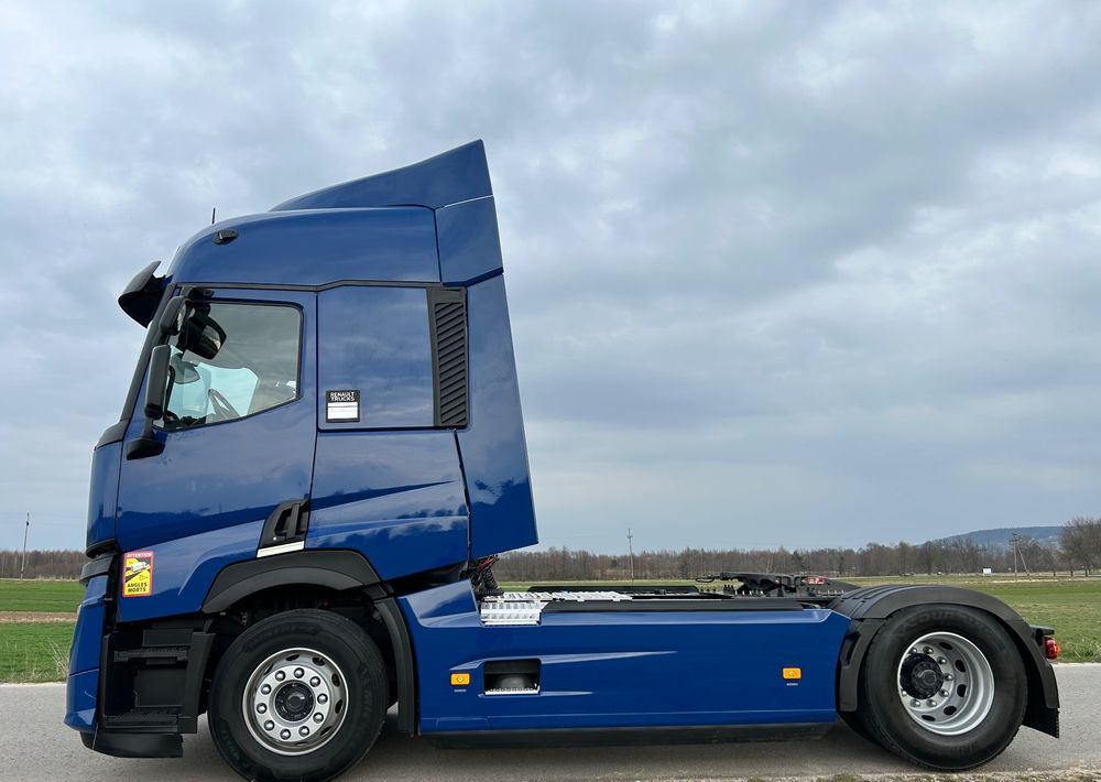 Renault T480 2022 VIN: ND ! 13l STANDARD STANDARD / NOWY MODEL z Niemiec / klima postojowa / T520 T440 / TOP STAN GAMA T - Gjysmë-kamion: foto 4 Renault T480 2022 VIN: ND ! 13l STANDARD STANDARD / NOWY MODEL z Niemiec / klima postojowa / T520 T440 / TOP STAN GAMA T - Gjysmë-kamion: foto 4