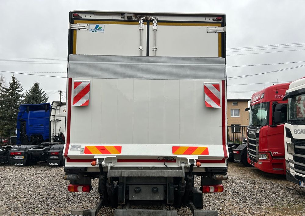 Mercedes-Benz Antos 1824 CARRIER SUPRA 1150 DRZWI + winda i drzwi boczne / 7.7m / z Holandii / KLIMA LEKKI / Axor man Tgm T1000-R THERMO King - Kamion frigorifer: foto 4 Mercedes-Benz Antos 1824 CARRIER SUPRA 1150 DRZWI + winda i drzwi boczne / 7.7m / z Holandii / KLIMA LEKKI / Axor man Tgm T1000-R THERMO King - Kamion frigorifer: foto 4