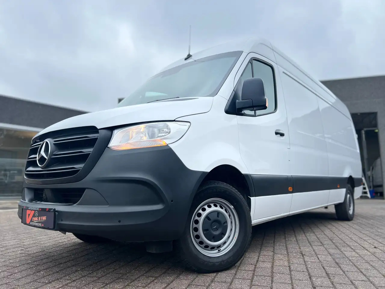 Mercedes-Benz Sprinter 317 L3H2 (38.250ex) 3.5T SLEEP|CARPLAY|CAMERA|PTS - Furgon: foto 2 Mercedes-Benz Sprinter 317 L3H2 (38.250ex) 3.5T SLEEP|CARPLAY|CAMERA|PTS - Furgon: foto 2