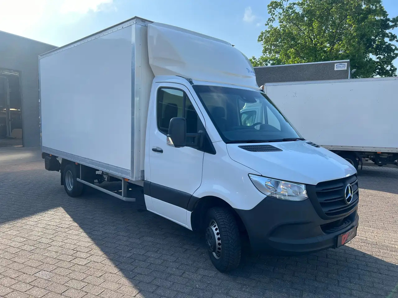 Mercedes-Benz Sprinter 515 KAST+LIFT + SPOILER (36.500ex) 2.300M - Kamioncine me kontinier: foto 2 Mercedes-Benz Sprinter 515 KAST+LIFT + SPOILER (36.500ex) 2.300M - Kamioncine me kontinier: foto 2
